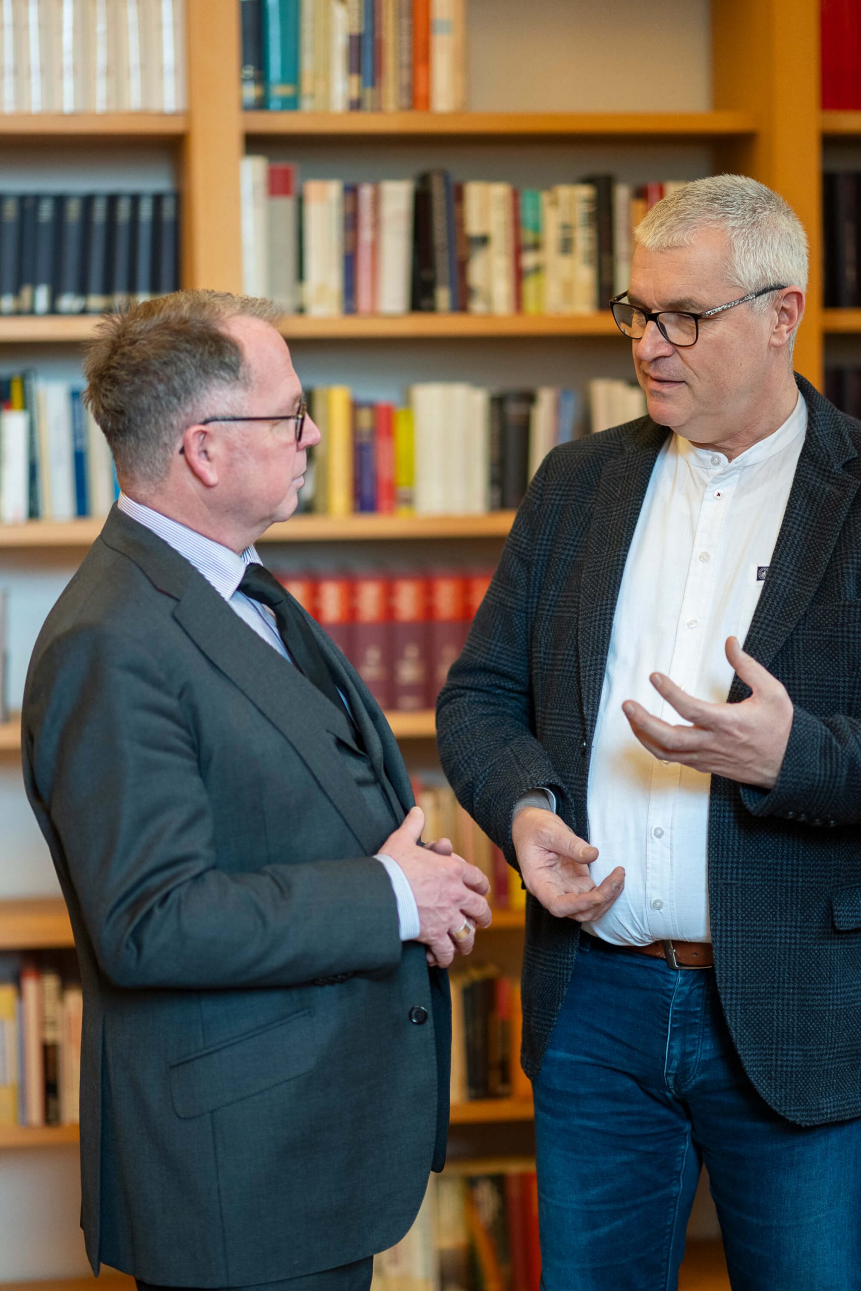 Dr. Frank Höndgen im Gespräch